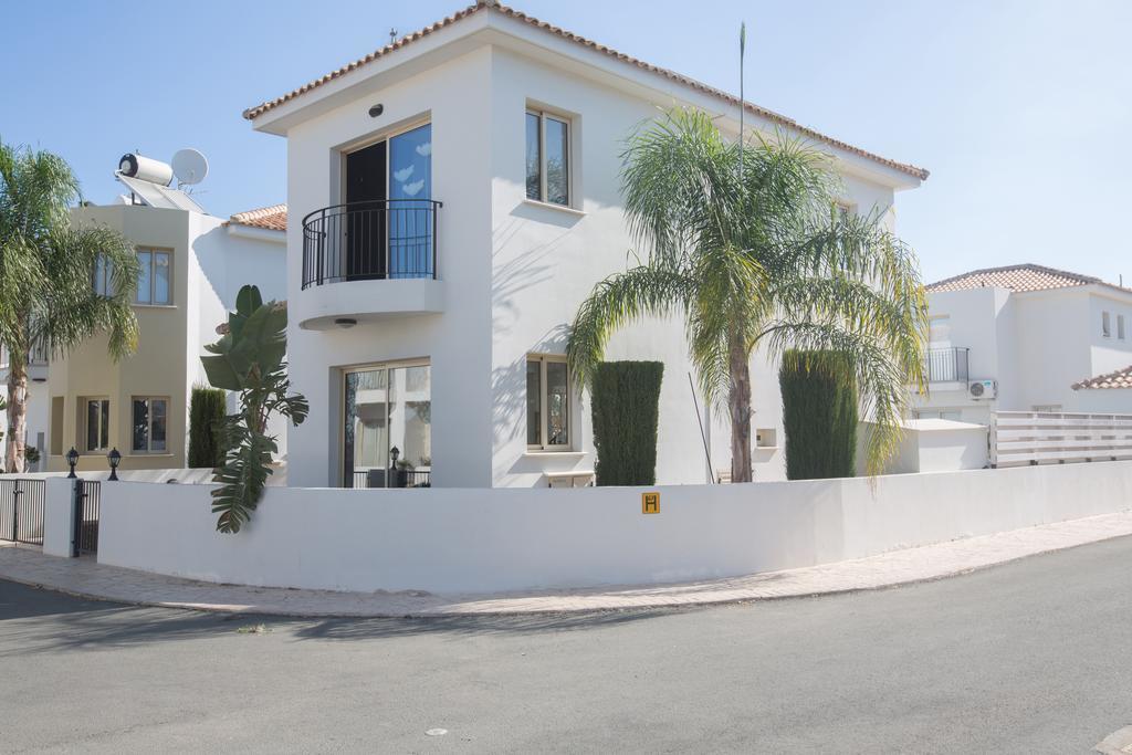 Palm Villa 17 프로타라스 객실 사진